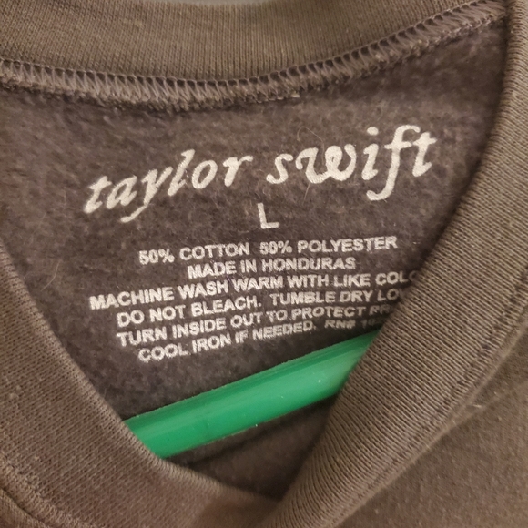 Taylor Swift Eras Crewneck sizeL - Picture 2 of 2